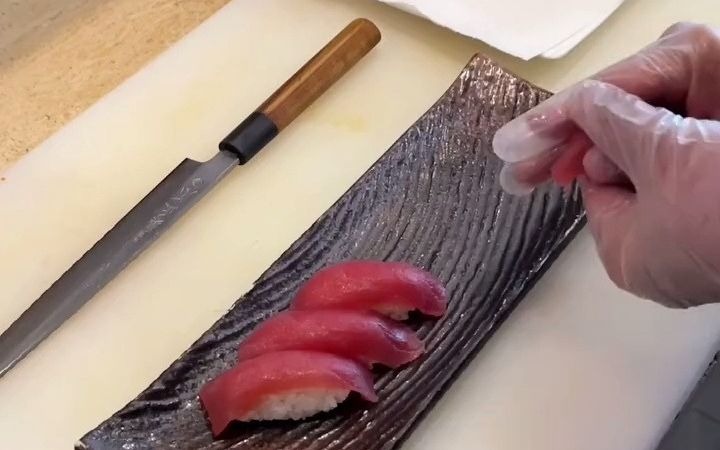 【寿司】今天分享金枪鱼手握寿司希望你喜欢