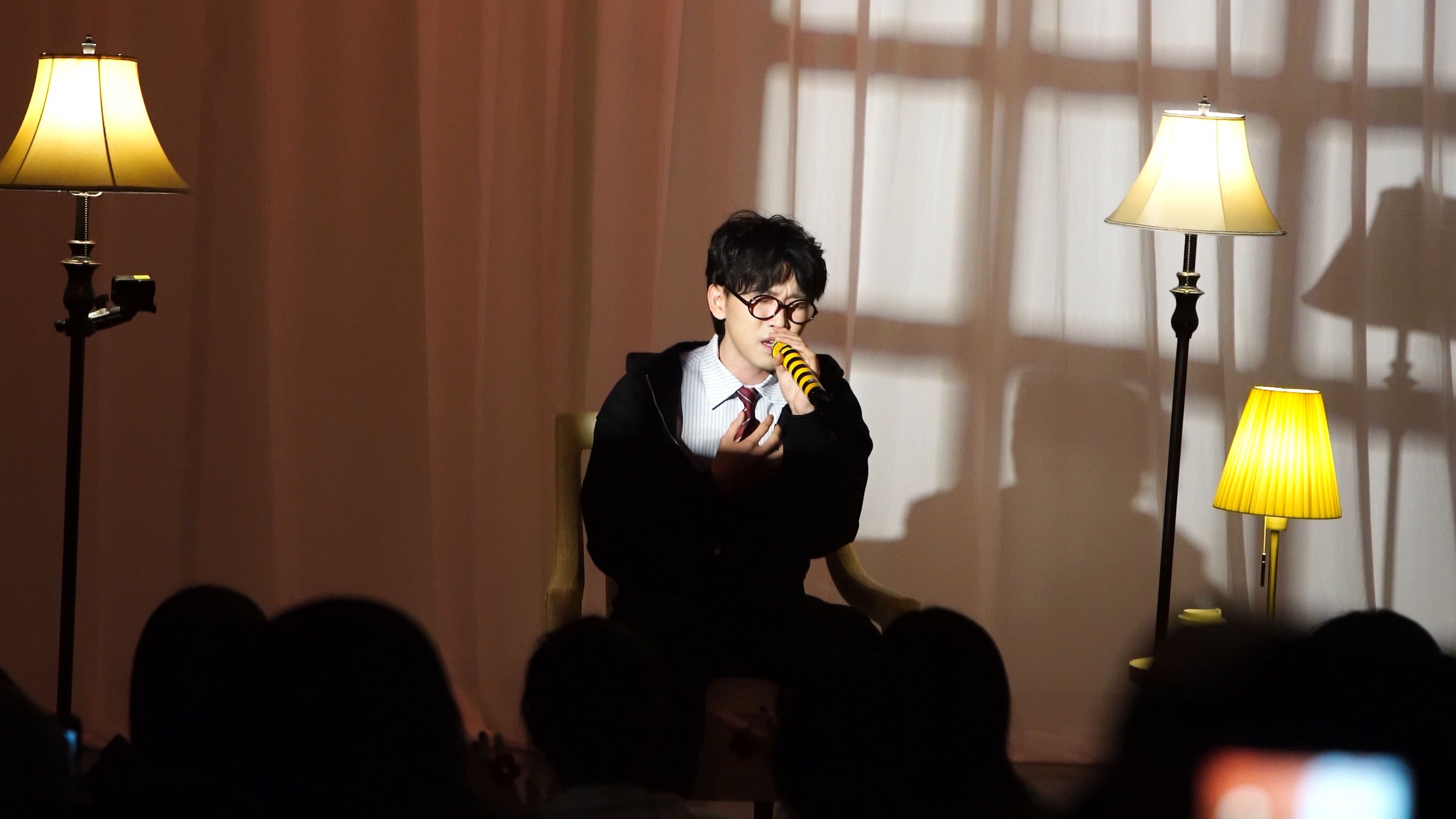 童宇 2333live 23.12.31 《孤独感》 4k直拍