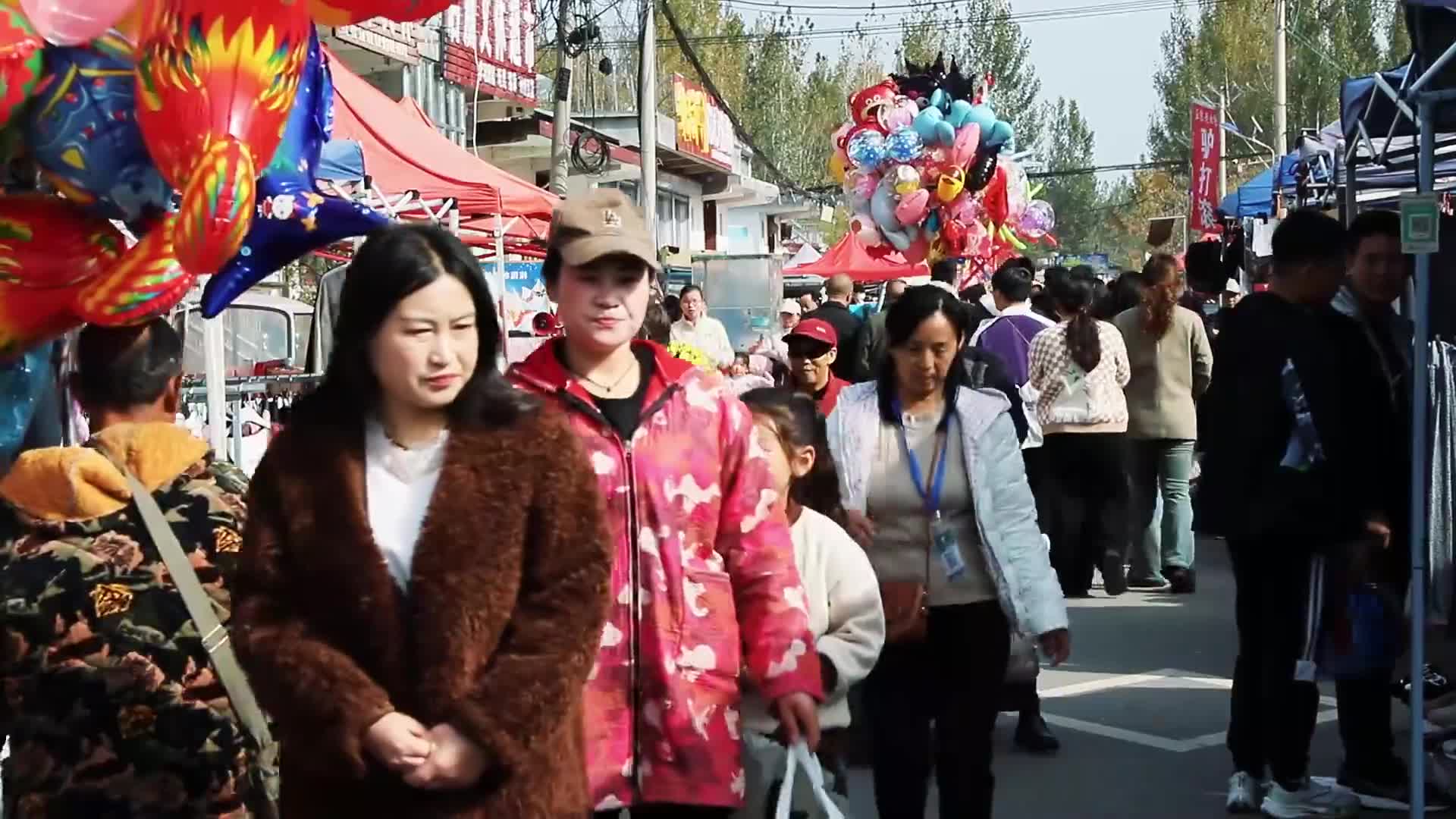 临沂市罗庄区:赶集不误看大戏 最是人间烟火气哔哩哔哩bilibili