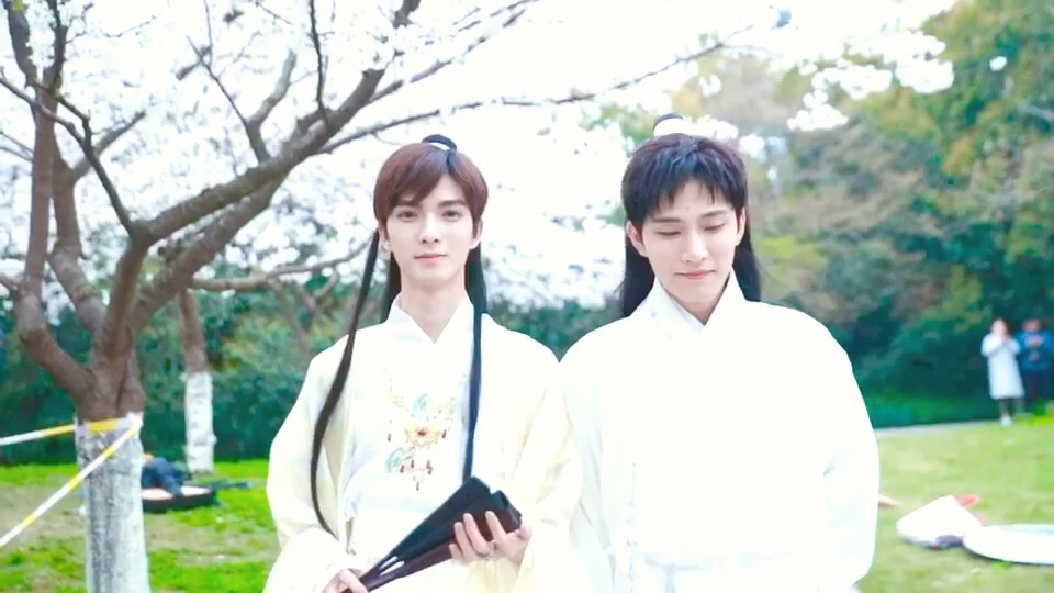 腐昔日繁华子安陵与龙阳夭夭桃李