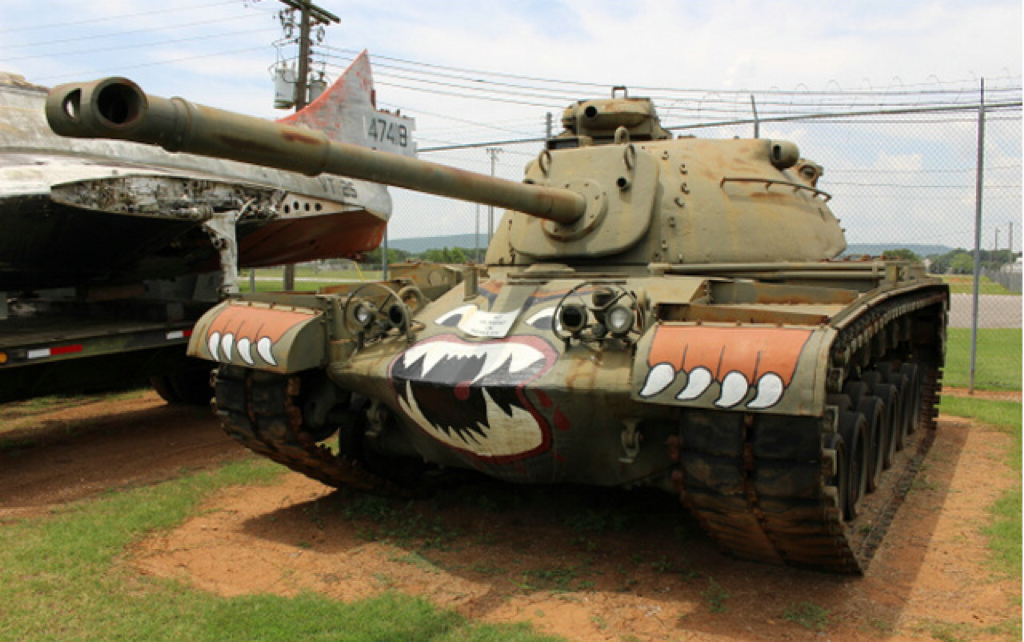 床上的运动健将坦克世界闪击战m48随便找个坡压制一切