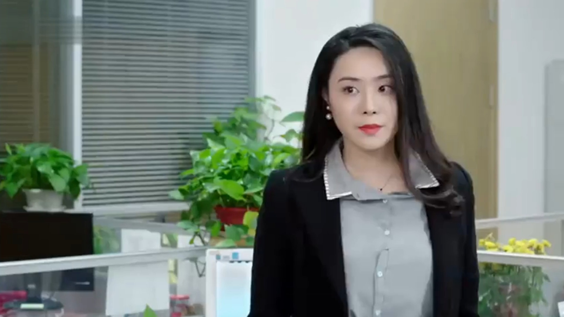 棒棒的幸福生活:搬运工搬完重物,找财务领钱,怎料财务是儿媳