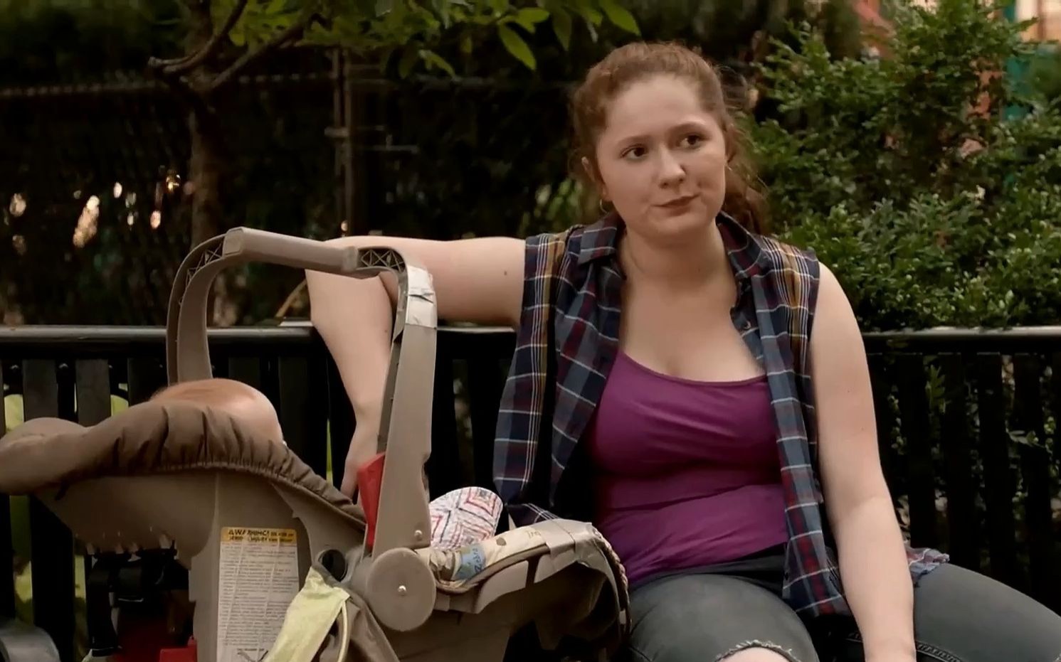 【无耻之徒】黛比开启"弗兰克模式"小公园里疯狂"捞金"!