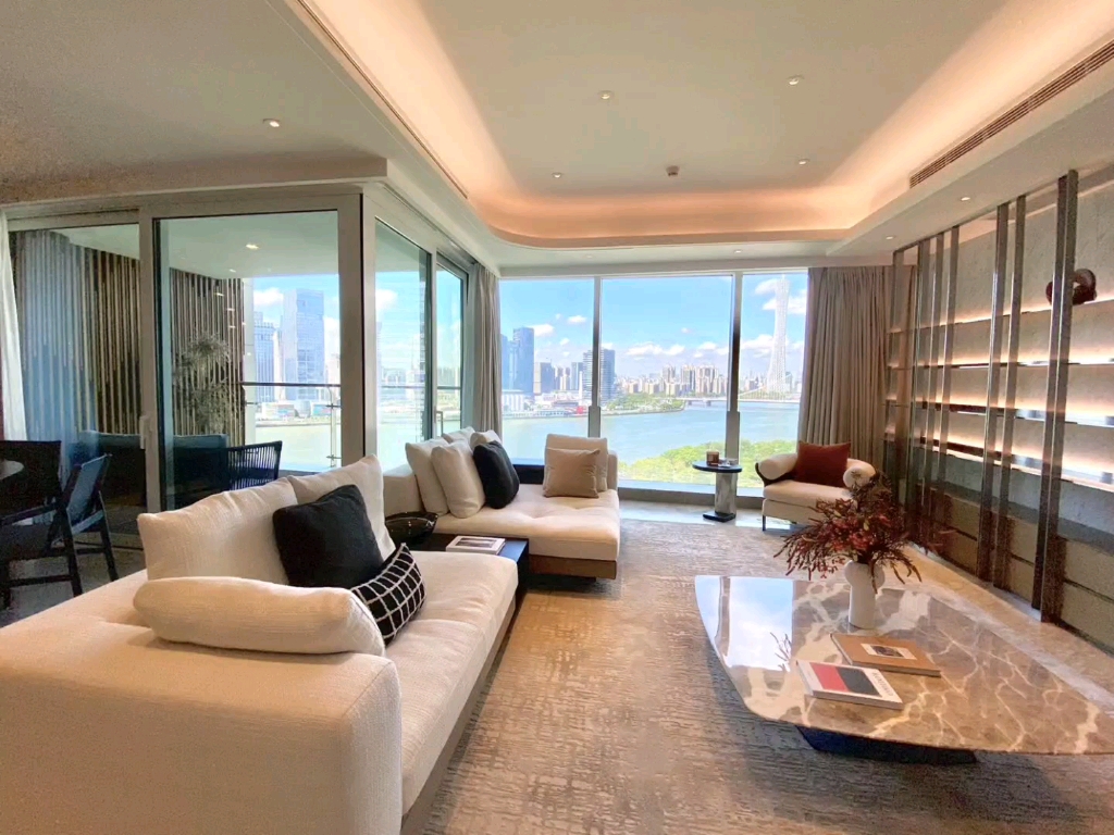 珠江新城豪宅侨鑫汇悦台,跟明星做邻居,全屋智能家居,高配!随时看房