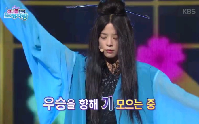 刘逸云amber舞台长发amber能有多美沙雕ber实力开麦翻唱李贞贤哇我不