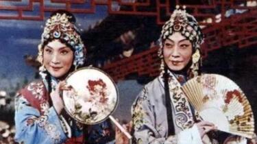 真的真的真的很高清的《游园惊梦》梅兰芳一九六〇年_哔哩哔哩_