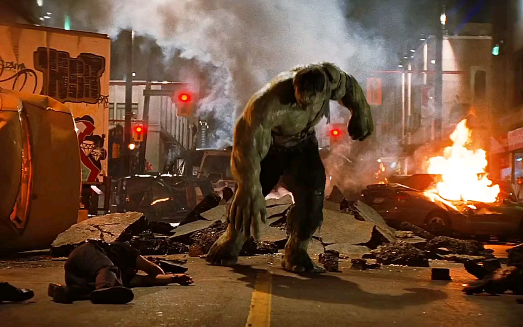 看浩克与憎恶的巅峰对决