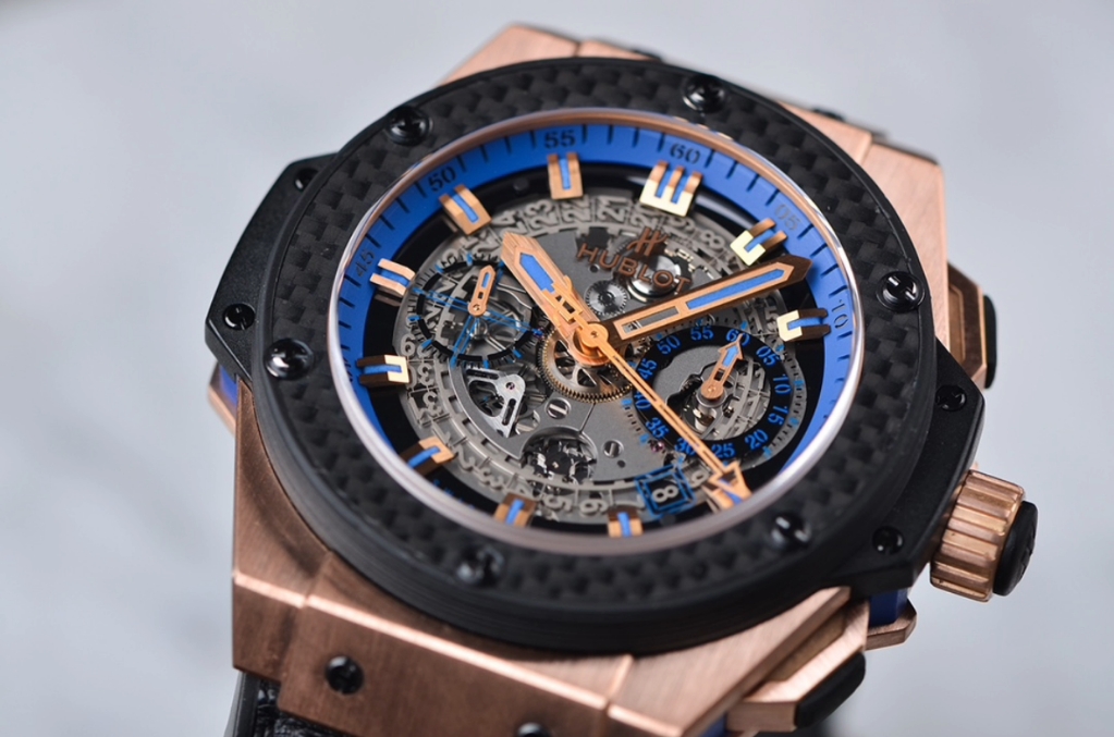 【售价96800rmb】品牌:宇舶hublot系列:王者至尊系列王金镂空计时日历