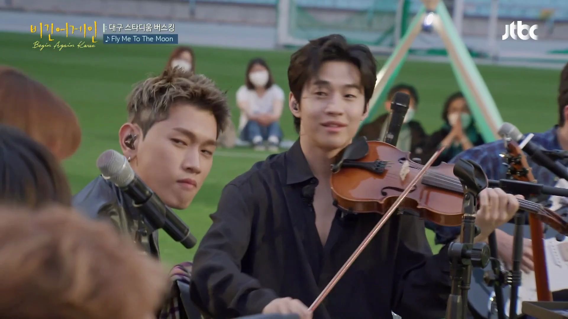 beginagain4李素罗xcrush现场夕阳为伴演唱flymetothemoon