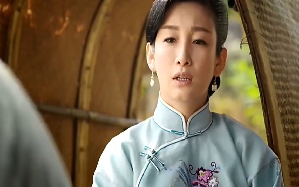 大少奶奶故意与自己喜欢的男人赌气,这表情也是很可爱了