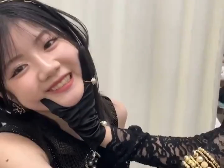 队长~请让我摸一下脸 #植村あかり 川嶋美枫哔哩哔哩bilibili