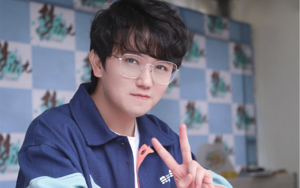 【217锦鲤】锦鲤版《爱情公寓》_哔哩哔哩 (゜-゜)つロ 干杯~-bili