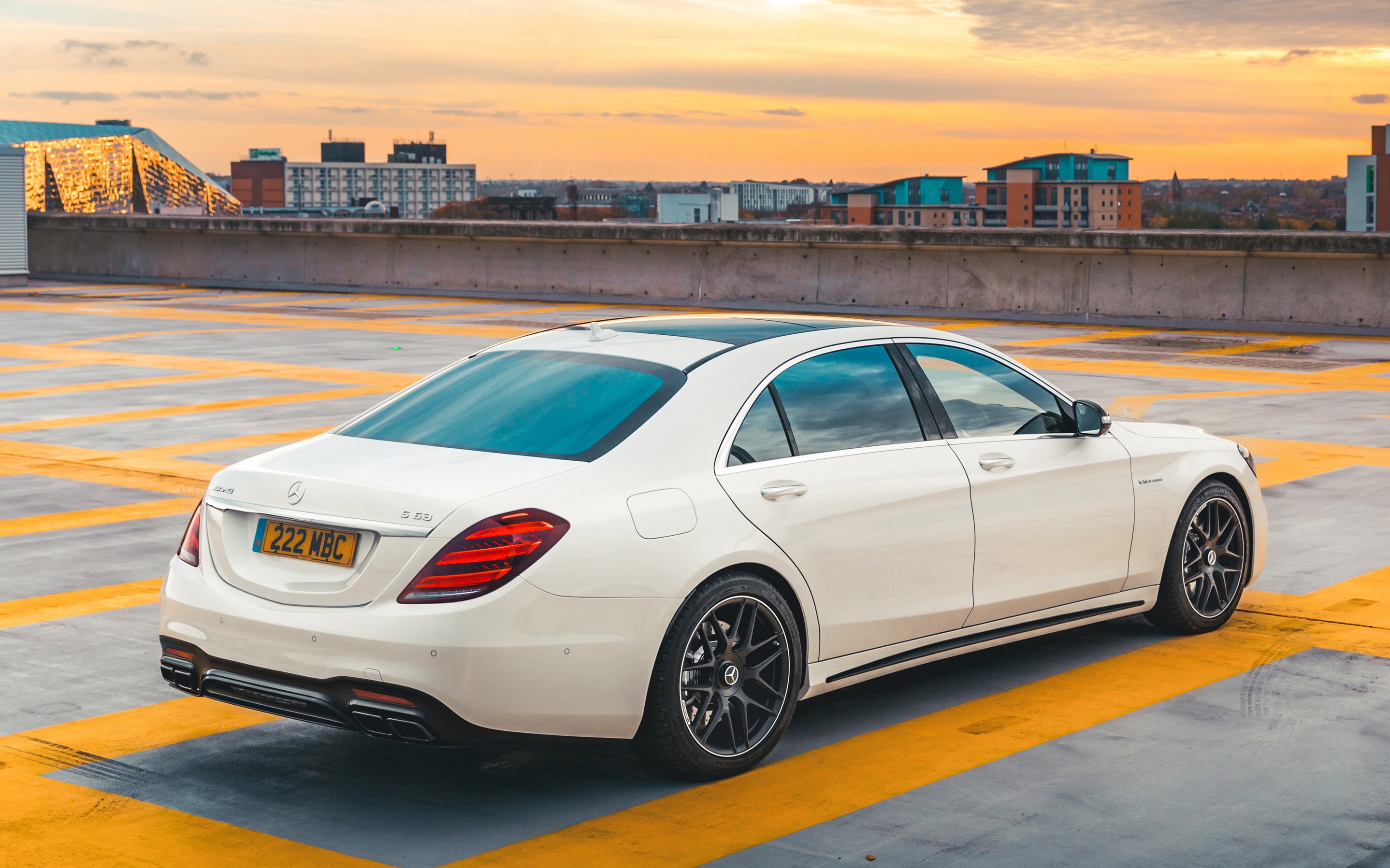 奔驰s63amg大柏林之声林俊杰豆浆油条