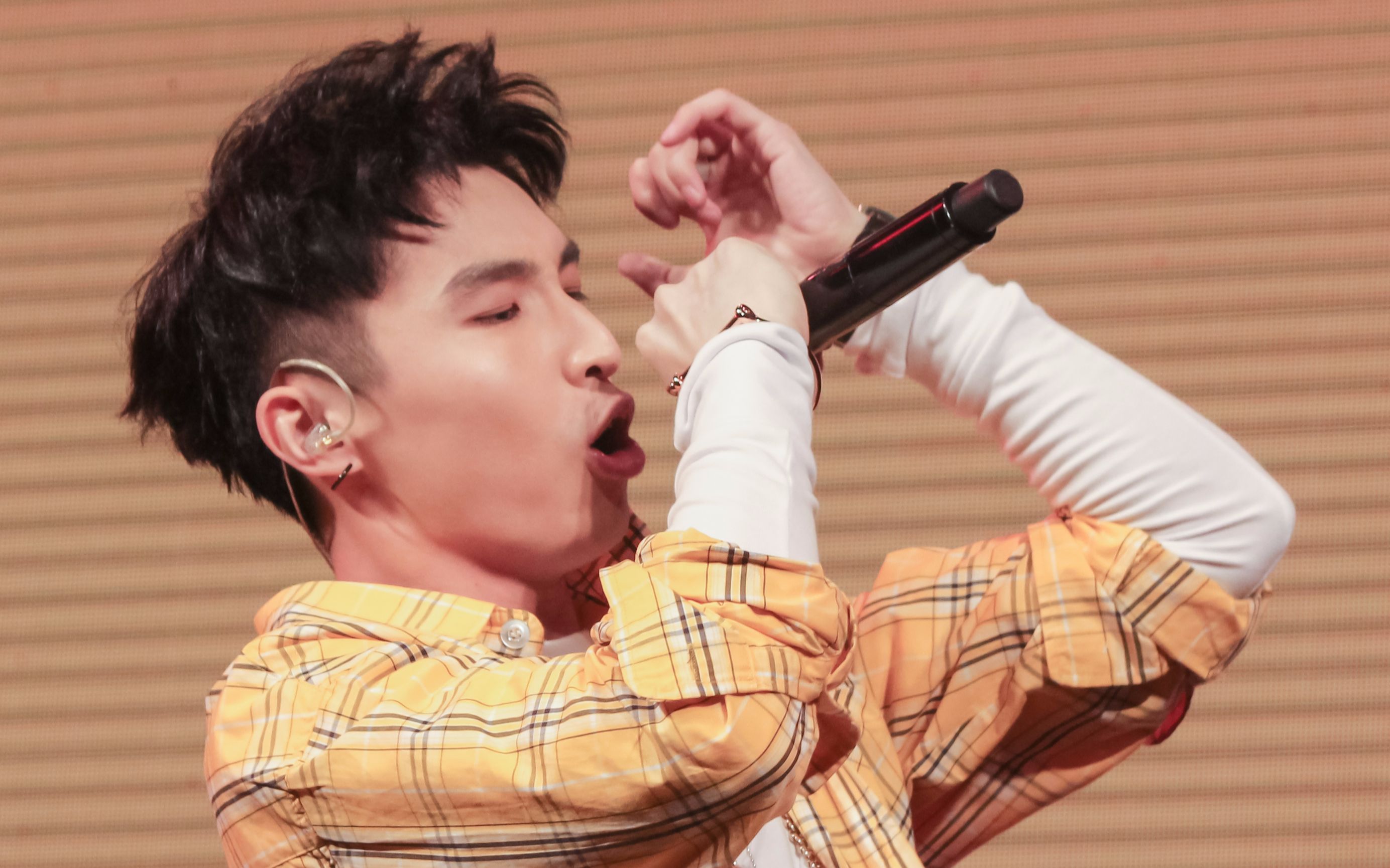 【国民最强cp垂格】20160803黄礼格上海首唱会—卅兮卅_哔哩哔哩_bili