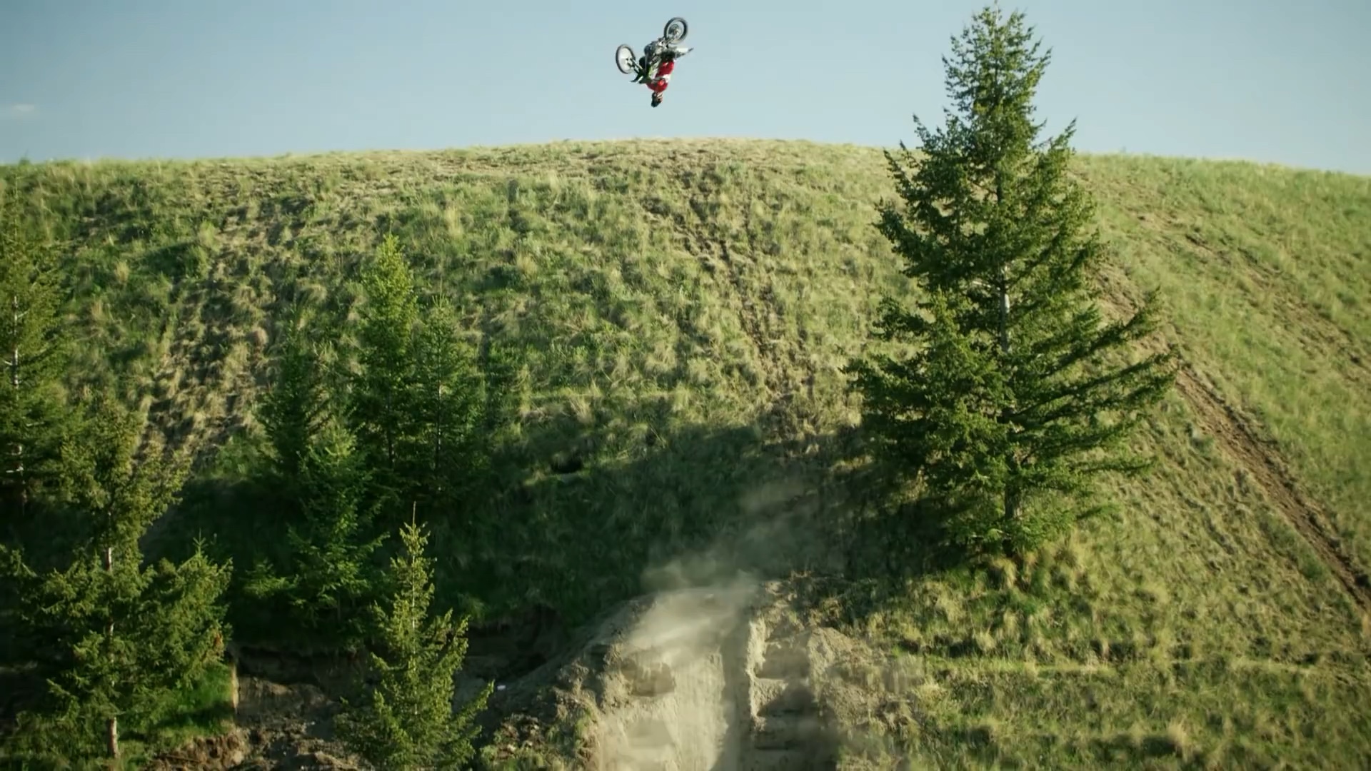 real moto 2018 kris forster片段 - world of x game_哔哩哔哩 (゜