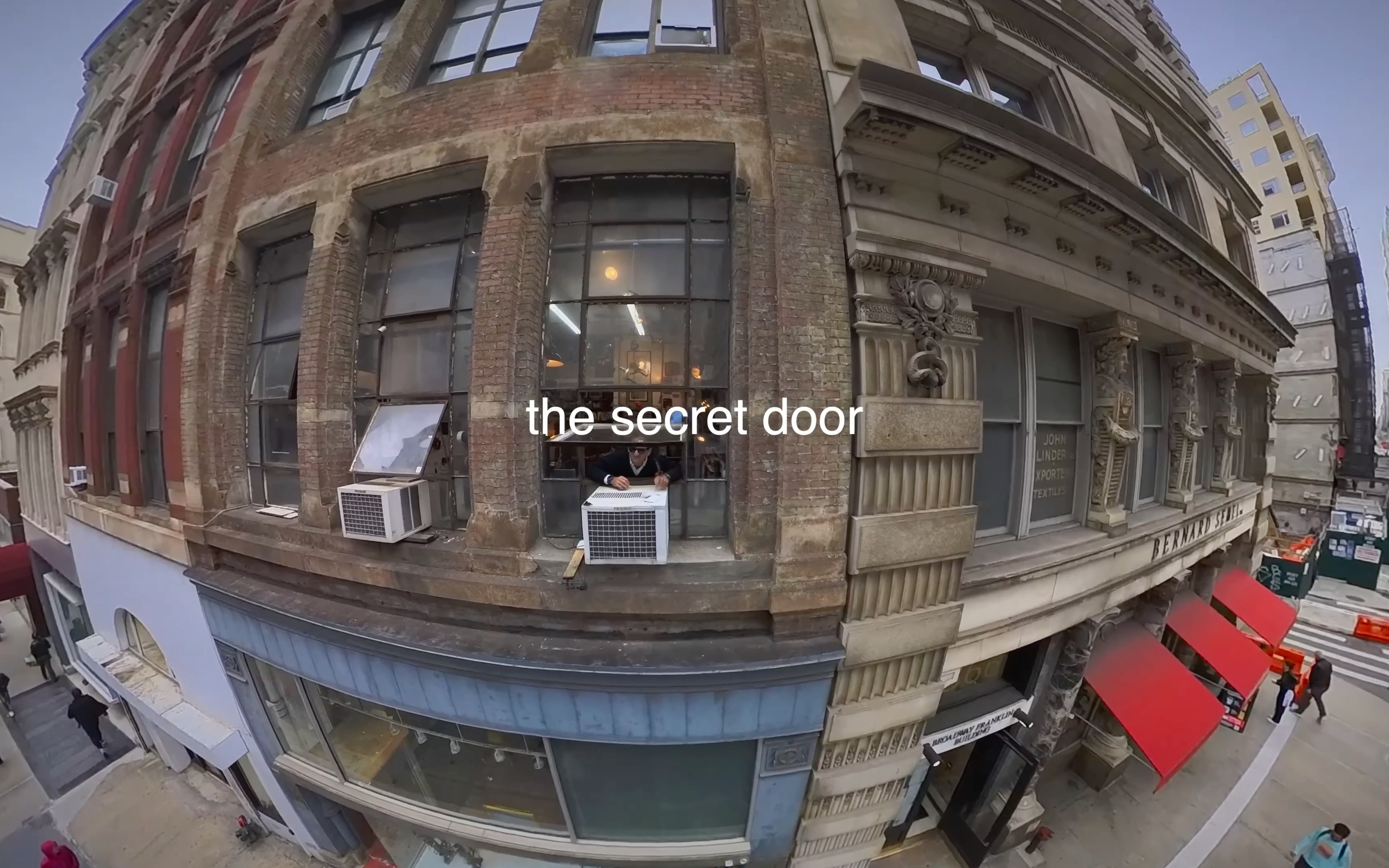 [图]【Casey Neistat】The Secret Door/一扇秘密门