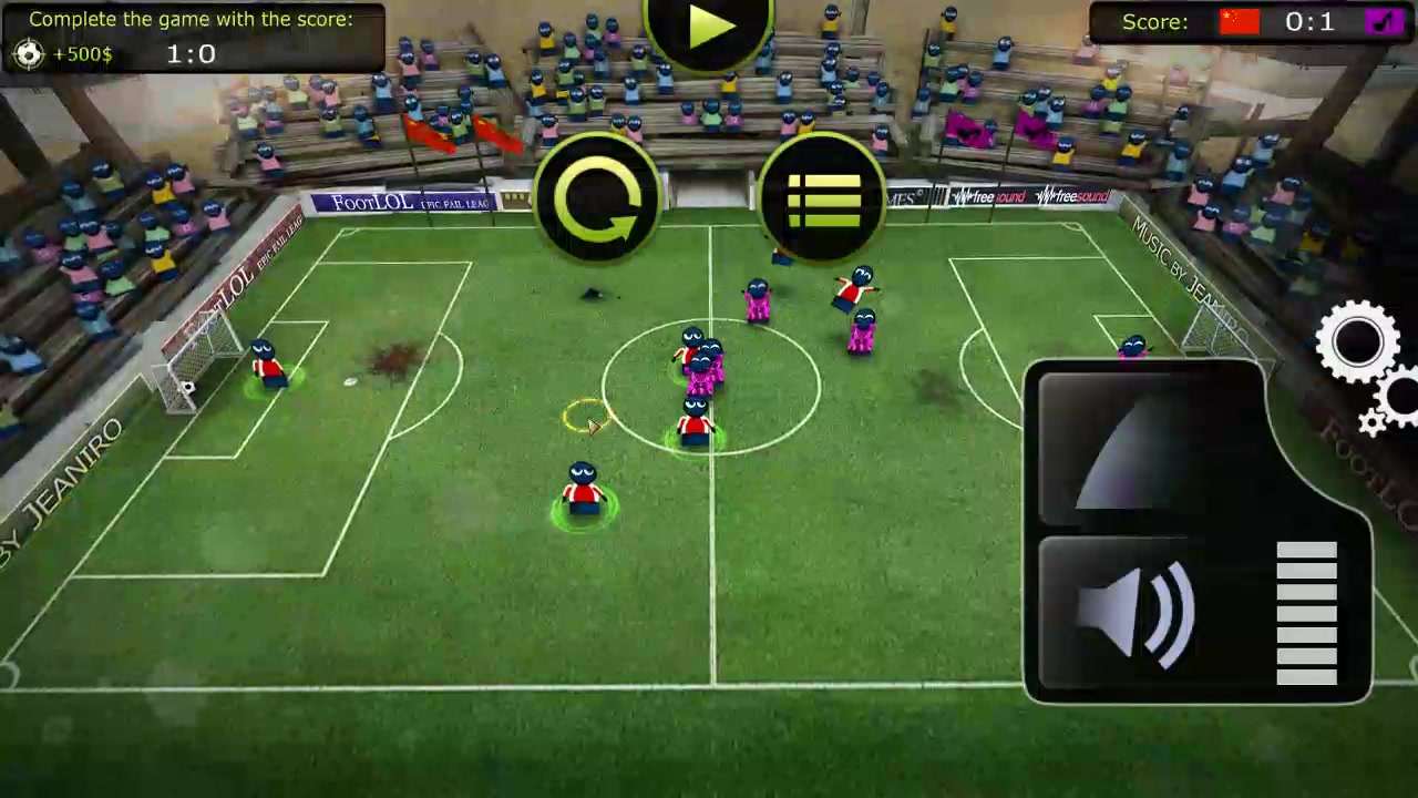 足球场上埋陷阱,搞笑足球小游戏foot lol试玩