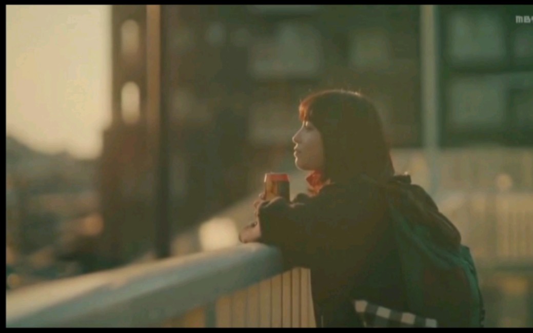 黄昏时分牵起手 B站