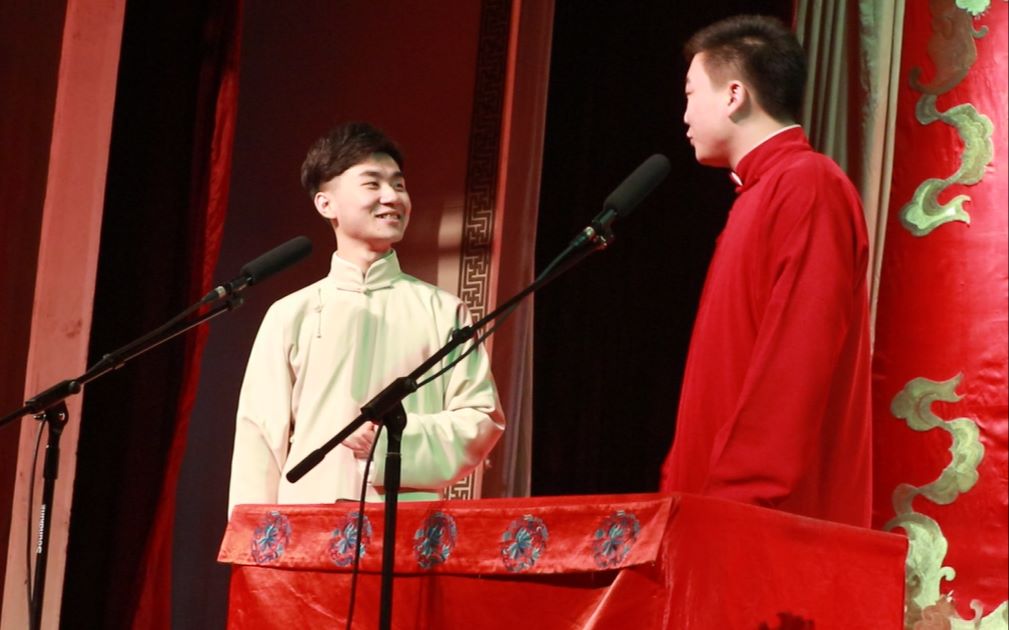 20190105陶云圣于筱怀打灯谜