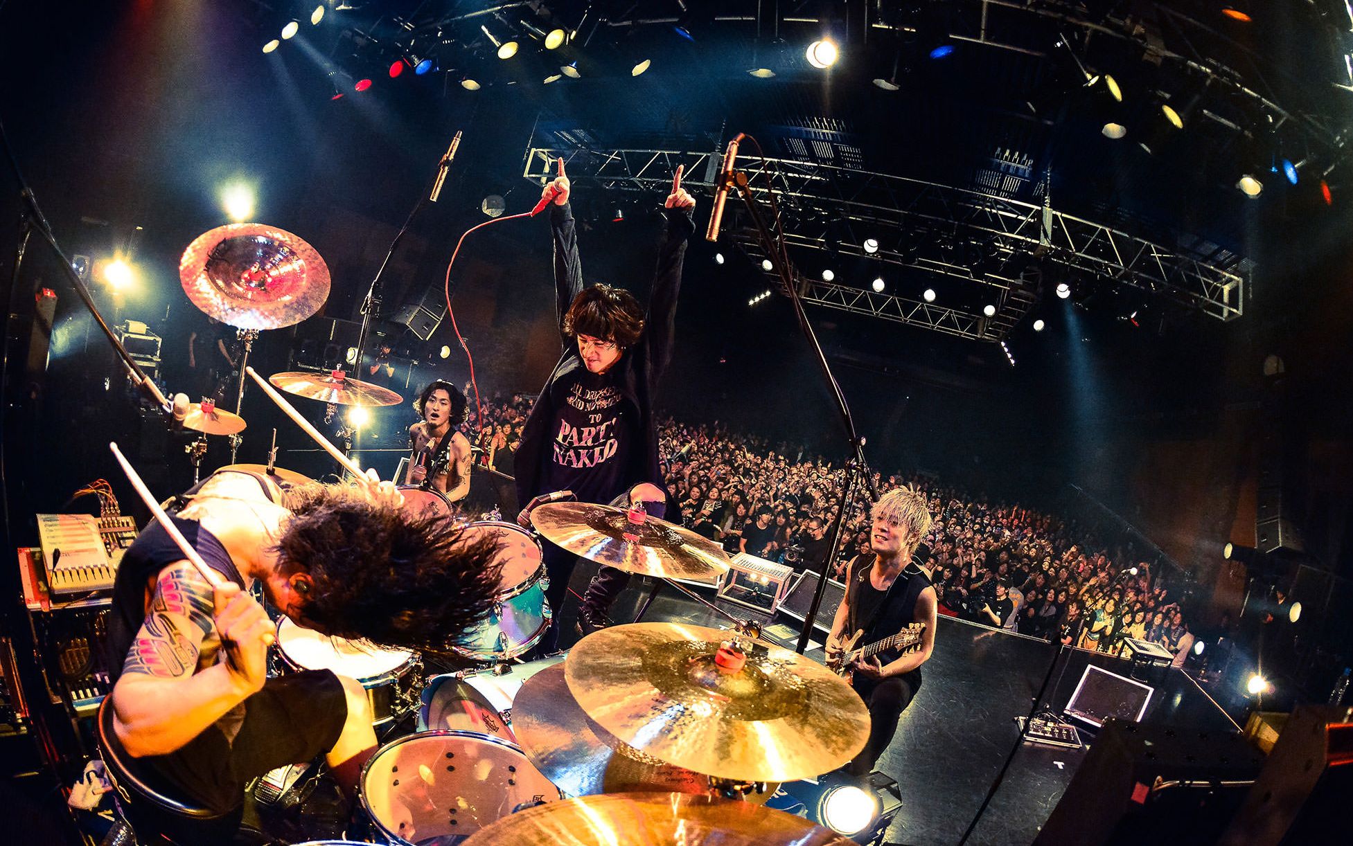 one ok rock - wherever you are - live in stockholm 2014.12.