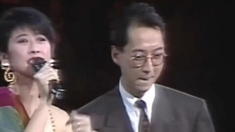 1991年春风得意演唱会现场，与歌迷合唱_哔哩哔哩_bilibili