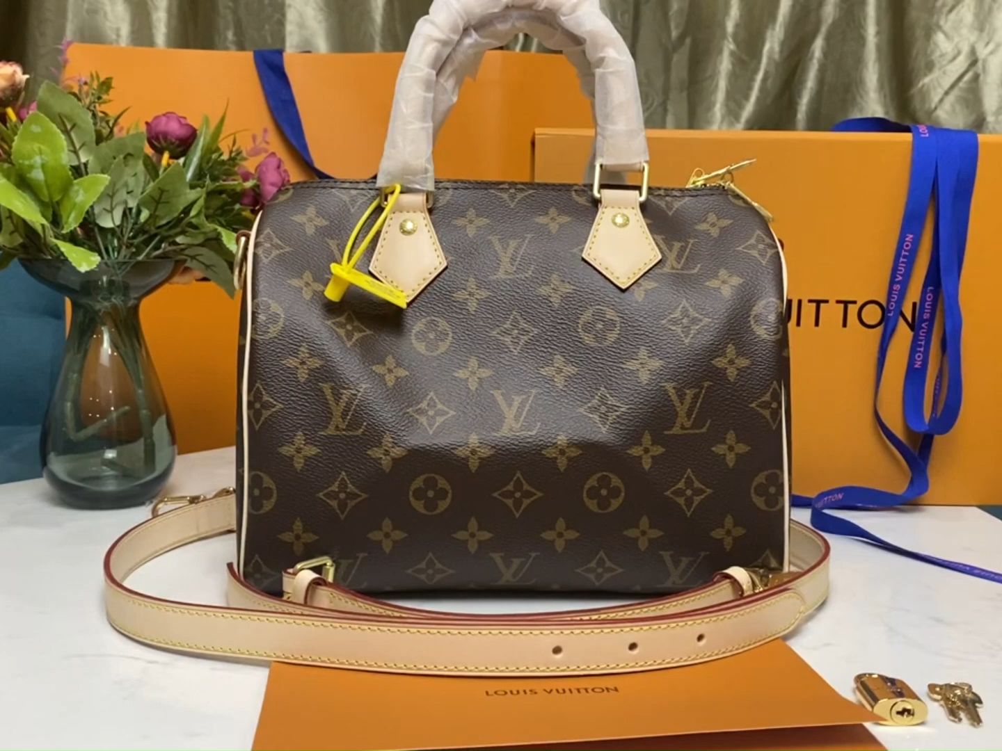 lv speedy 25 老花枕头包開箱實拍 原廠皮lv測評