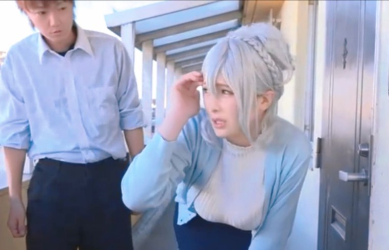 未亡人雪女cos大电影