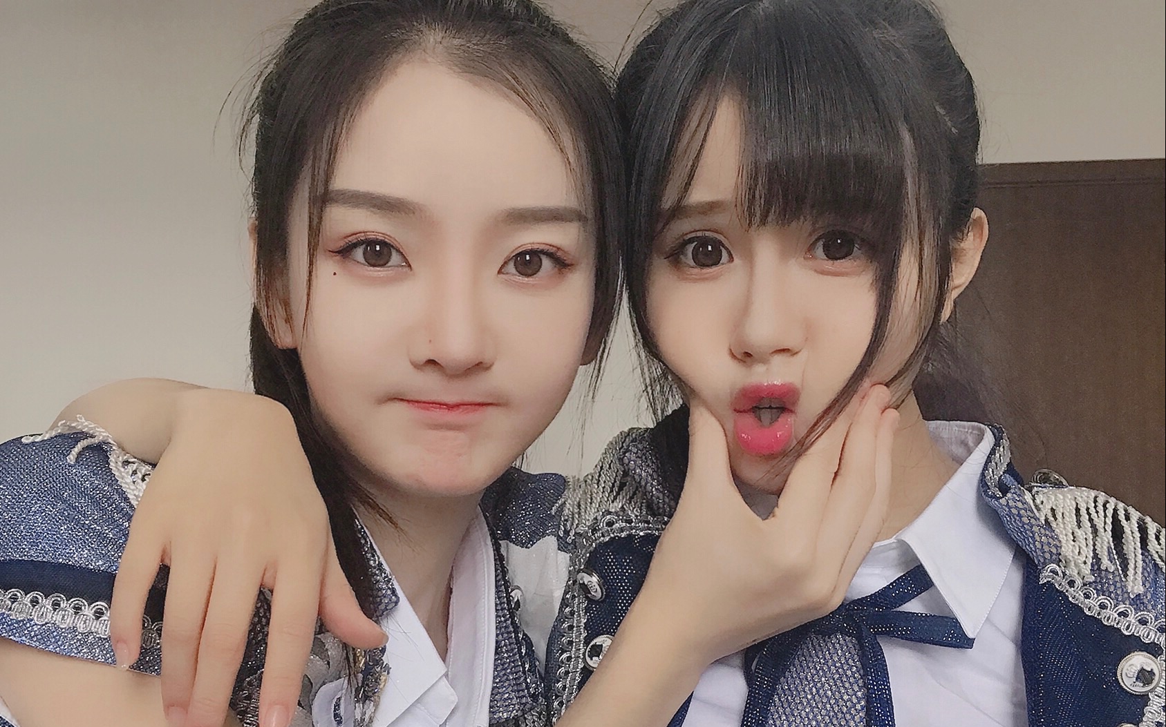 bej48青璇青钰雯和段艺璇的血光狗年春节