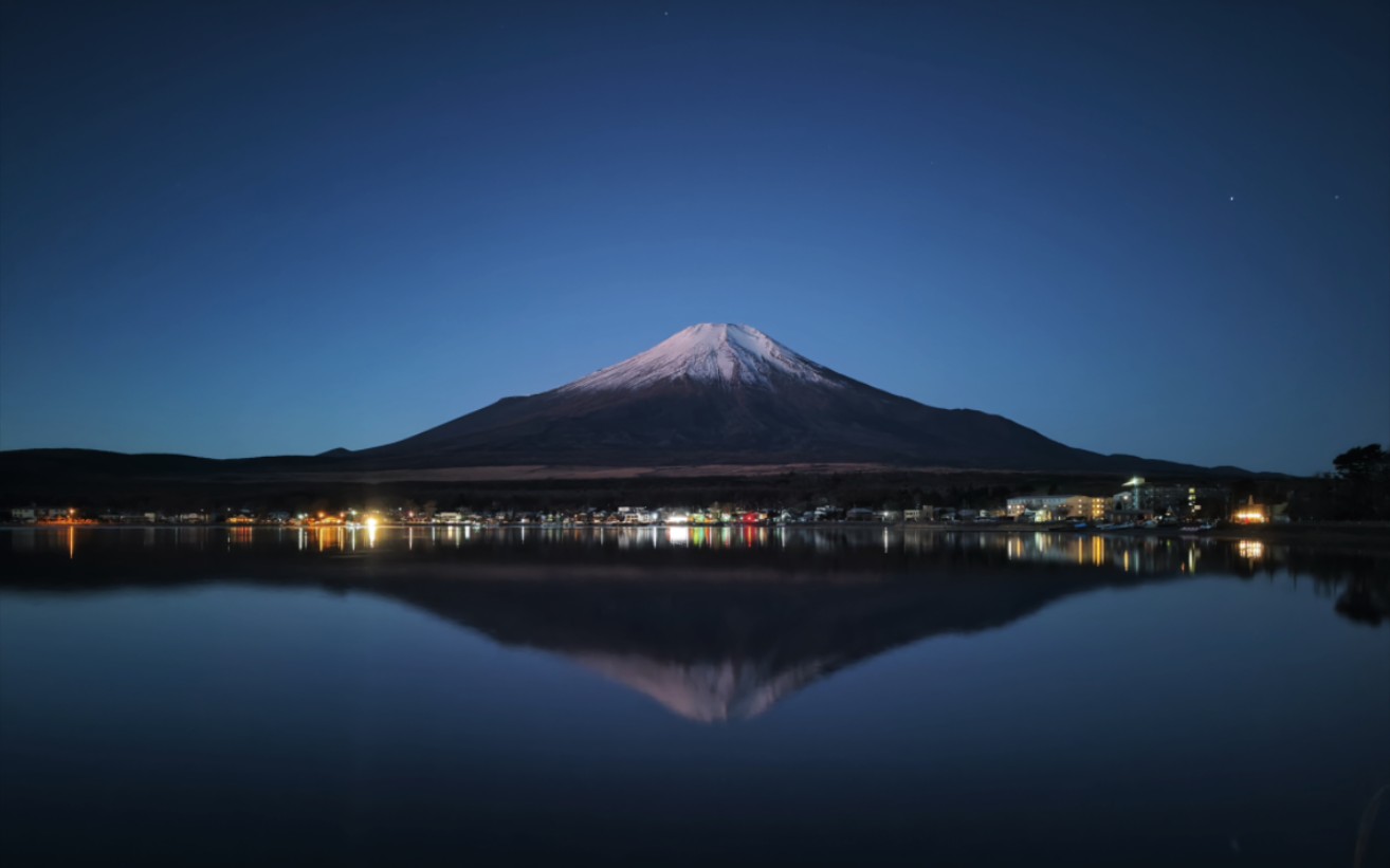 【延時攝影】在山中湖看富士山日出