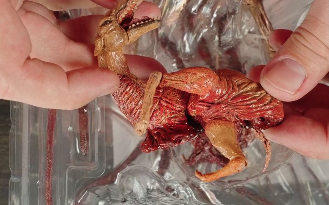 [图]The Thing 怪形 John Carptenter !与狗 Neca 豪华终极版 开箱