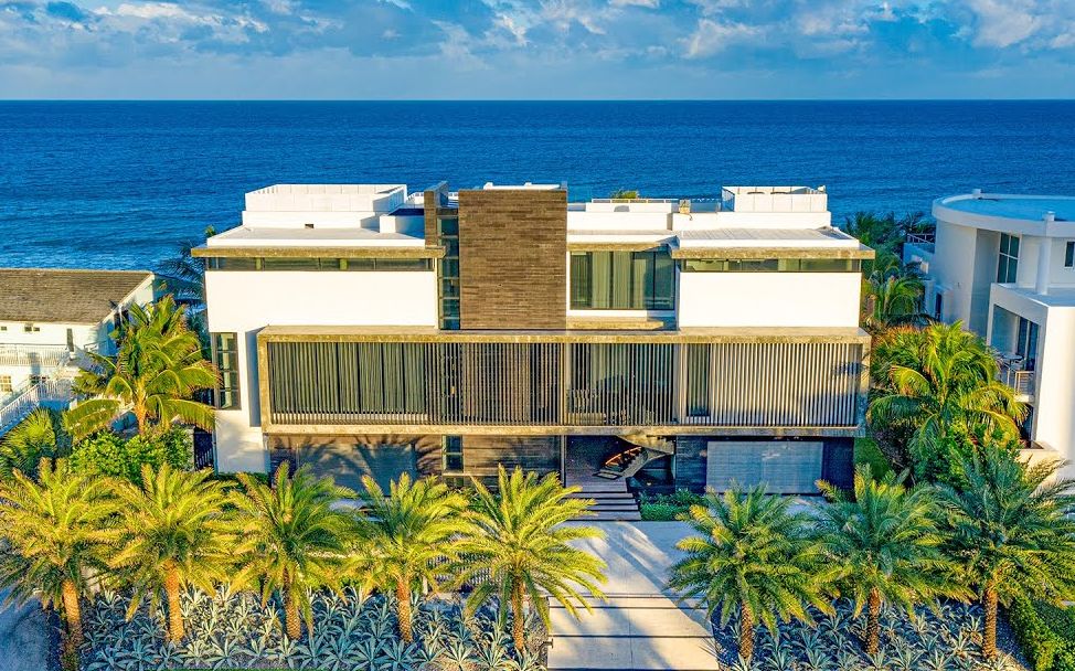 位于佛罗里达州高地海滩的一座奢华现代海滨豪宅3715soceanblvd
