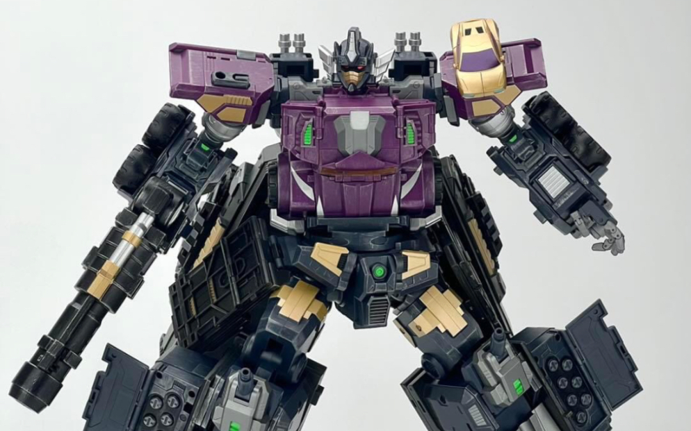 新品实物展示:镜像紫擎a版雷霆舰队擎天柱 变形金刚紫色擎天柱