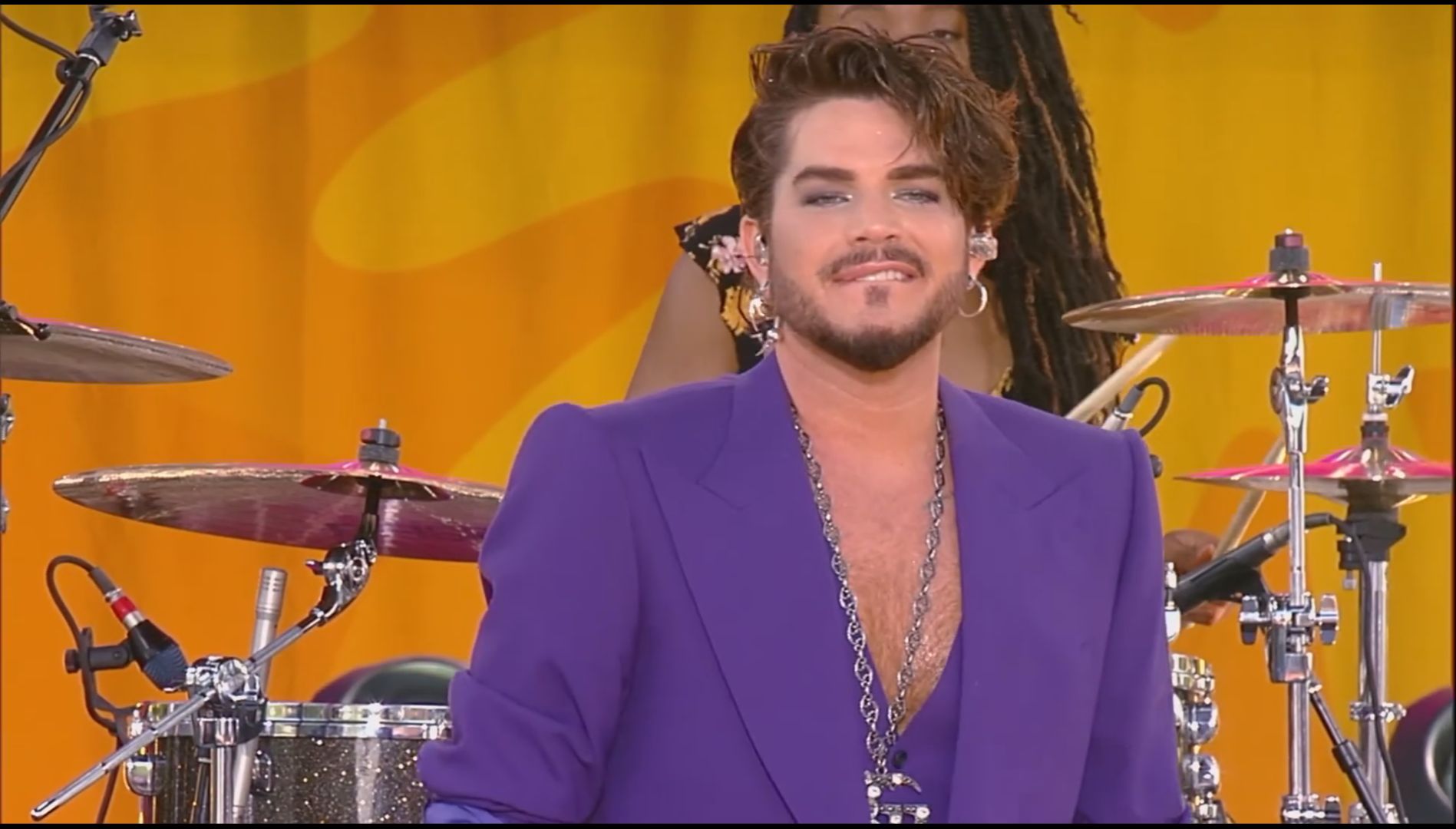 亚当·兰伯特 adam lambert whataya want from me 赶紧来看纹身拉