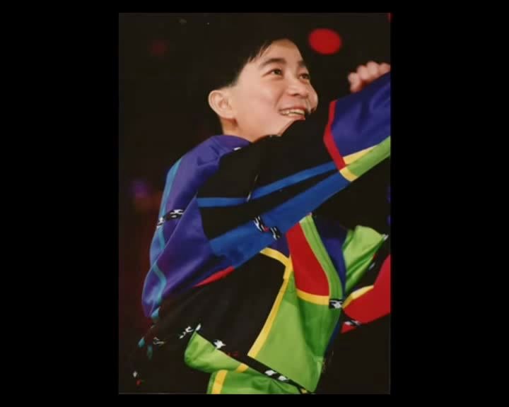 陈百强thegreatestloveofall91紫色个体演唱会