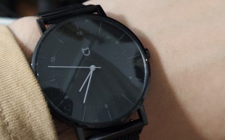 没人开箱的米家石英表经典版开箱