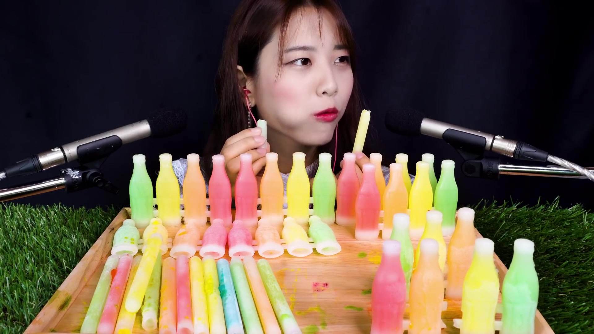 suna 助眠 冰冻的蜡瓶糖果,吃播_哔哩哔哩_bilibili