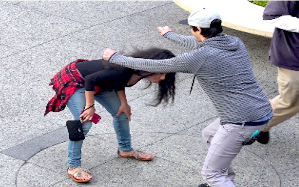 世界上最好的魔术技巧,街头戏耍路人恶作剧 @柚子木字幕组