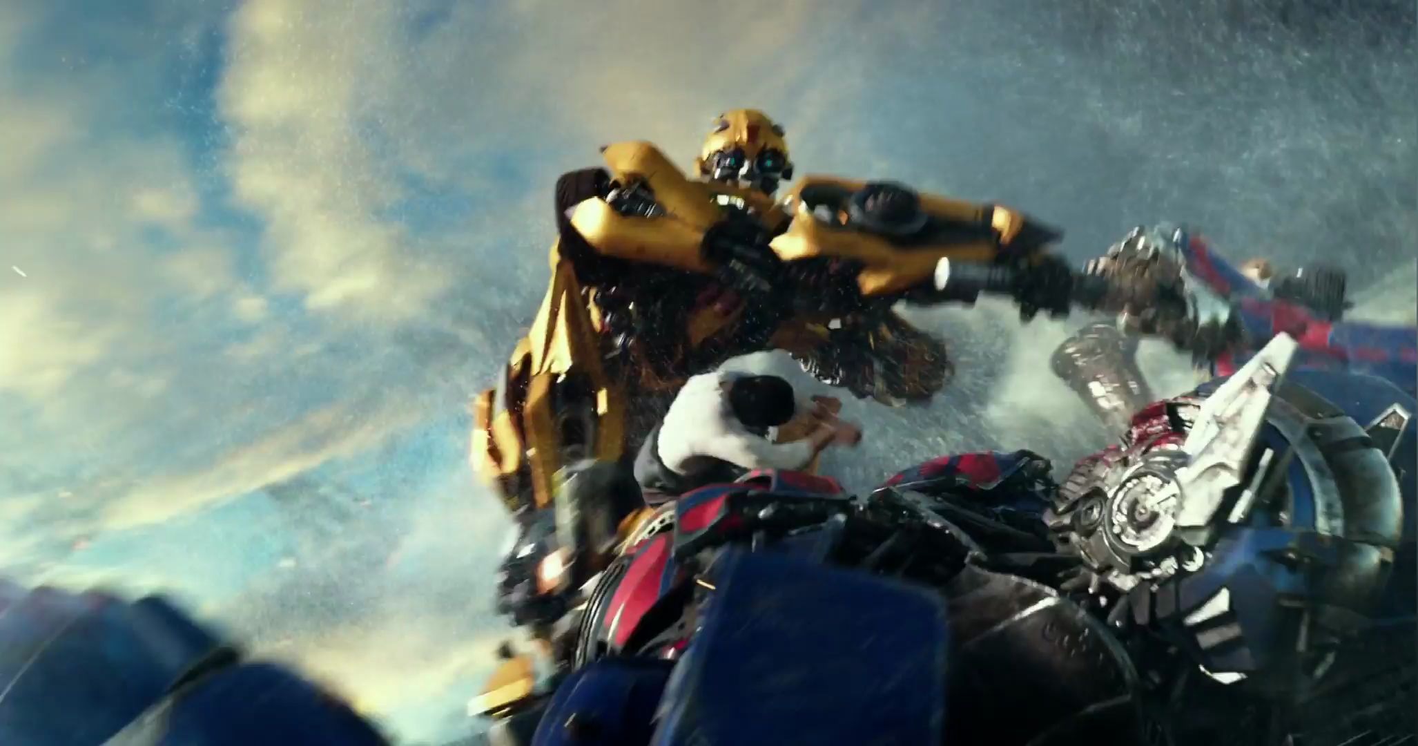 怀念我的变形金刚!擎天柱vs大黄蜂百看不厌