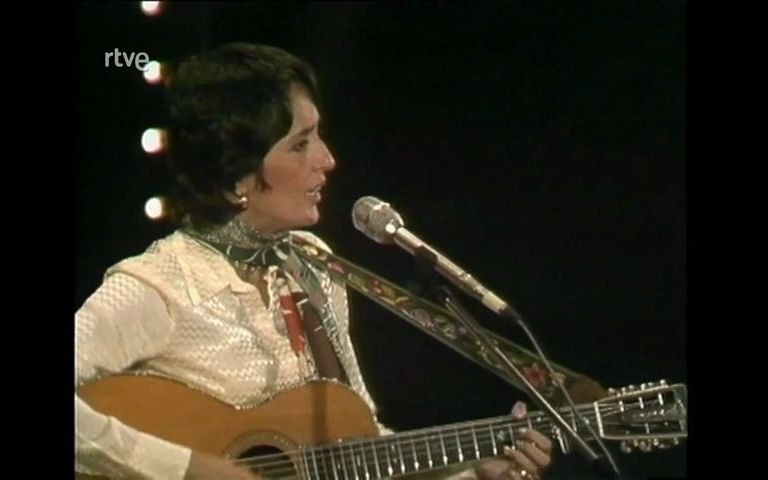 [图]Joan Baez 1977, "blowing in the wind", "gracias a la vida","let it be"