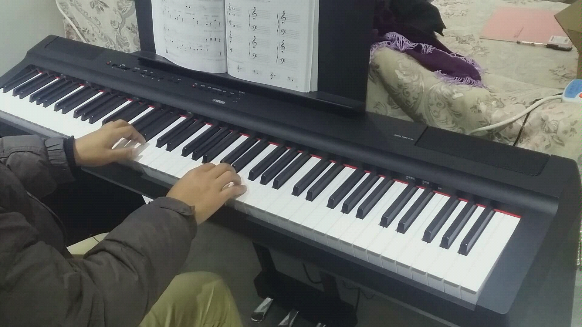 成人零基础自学钢琴第35天-菲伯尔钢琴基础教程《杂耍表演》_哔哩哔哩