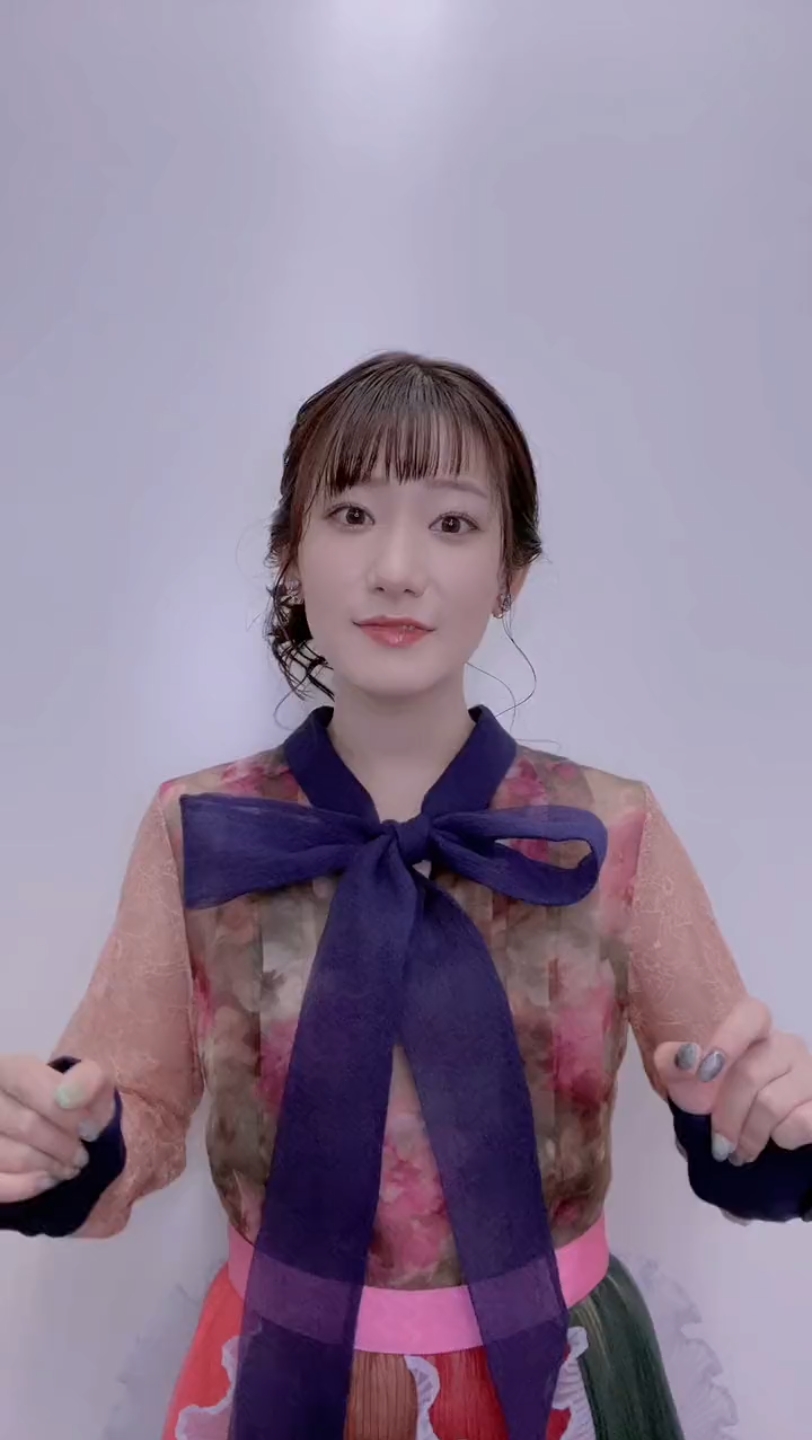 冈咲美保 tiktok 2023/11/03