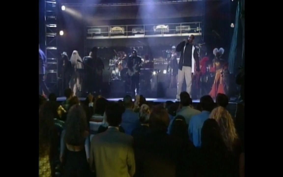 Dr. Dre & Snoop Dogg  Nuthin But A G Thang (1993 MTV Movie Awards)哔哩哔哩bilibili