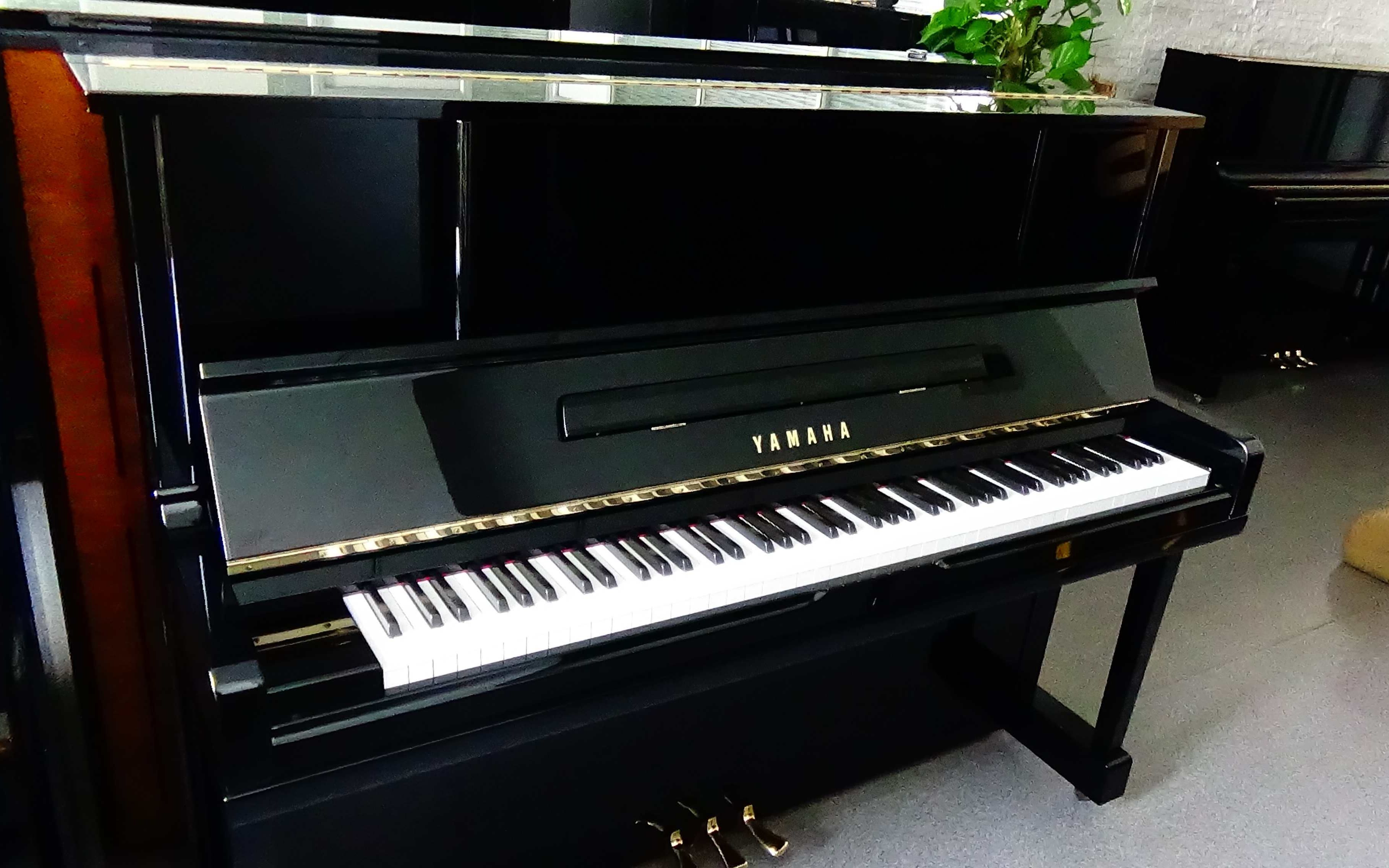 90年代高端二手钢琴雅马哈ux10bl编号4863541