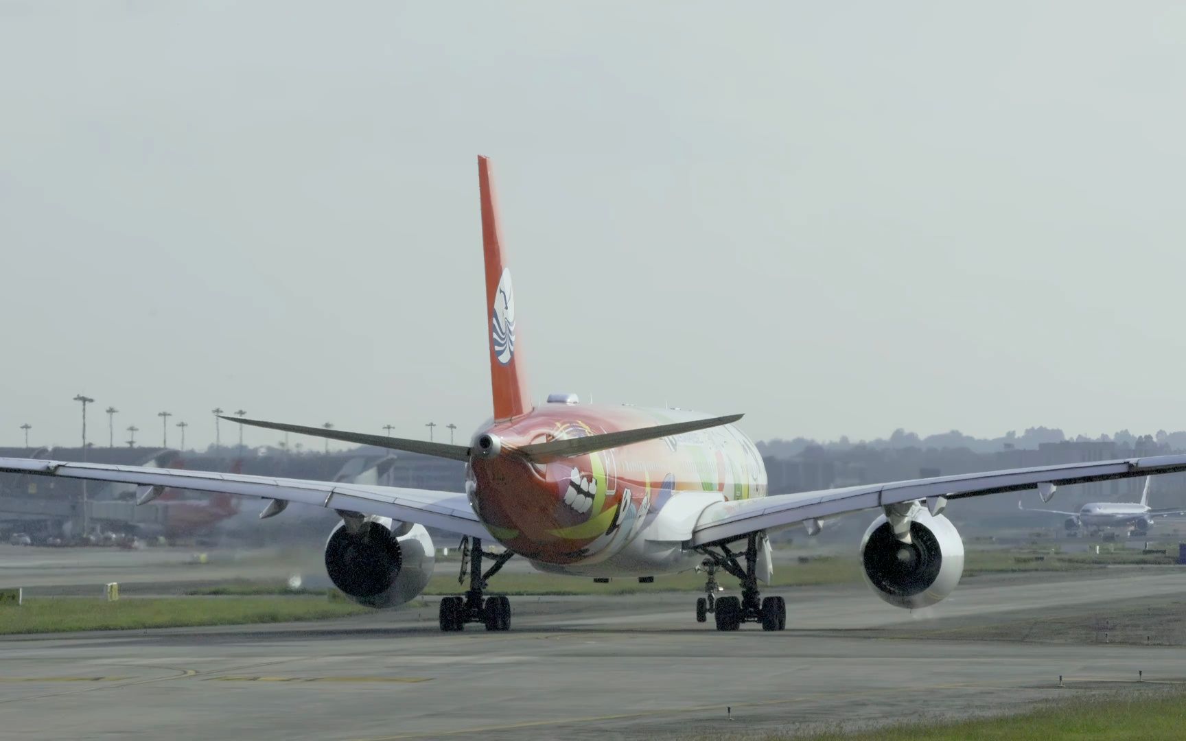 b-301d川航熊猫a350出发