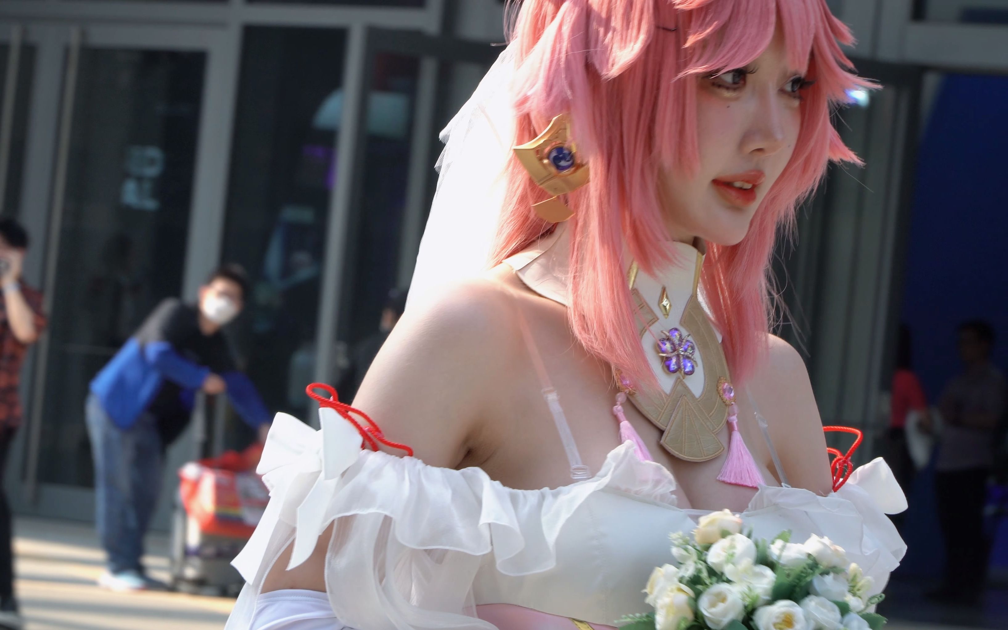 八重神子cos 婚纱红绳 | 原神 2023深圳改装车展