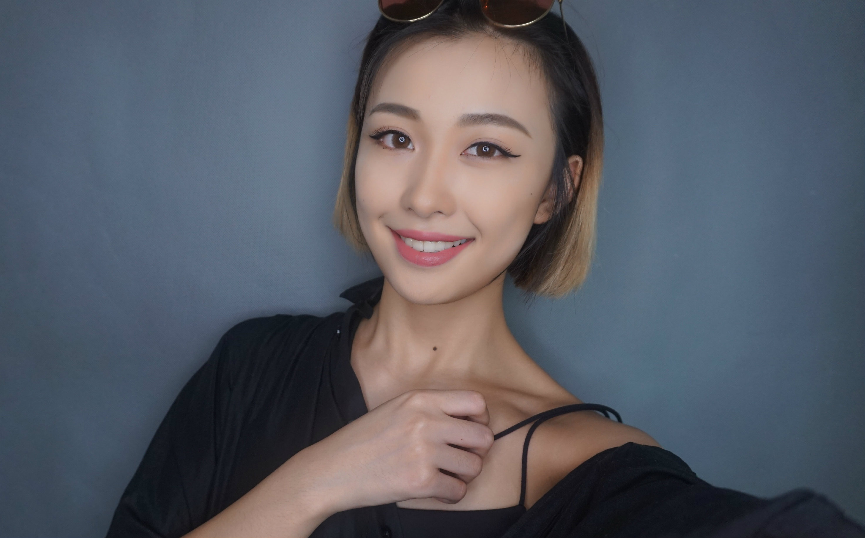 皎皎坨今天长这样lilymaymac仿妆简单成这样的欧美妆容请当作日常
