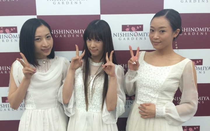 [图][LIVE]【Kalafina】-far on the water(中日字幕)