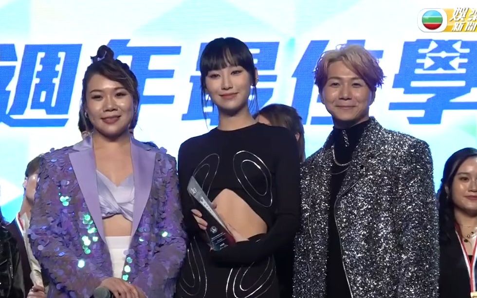 炎明熹获杰出学员曝艺名由来 任暟晴忙考试升大学盼出个人歌-娱乐新闻