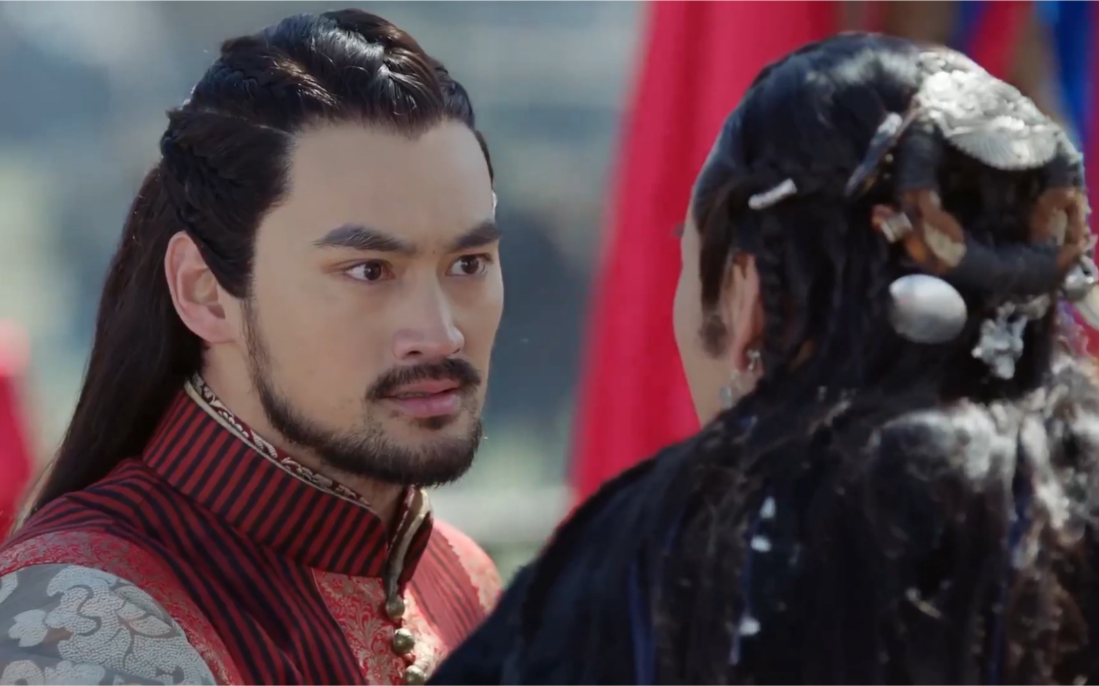 上阳赋王儇同意嫁给贺兰箴贺兰箴发现新娘被调包萧綦死而复生来救妻