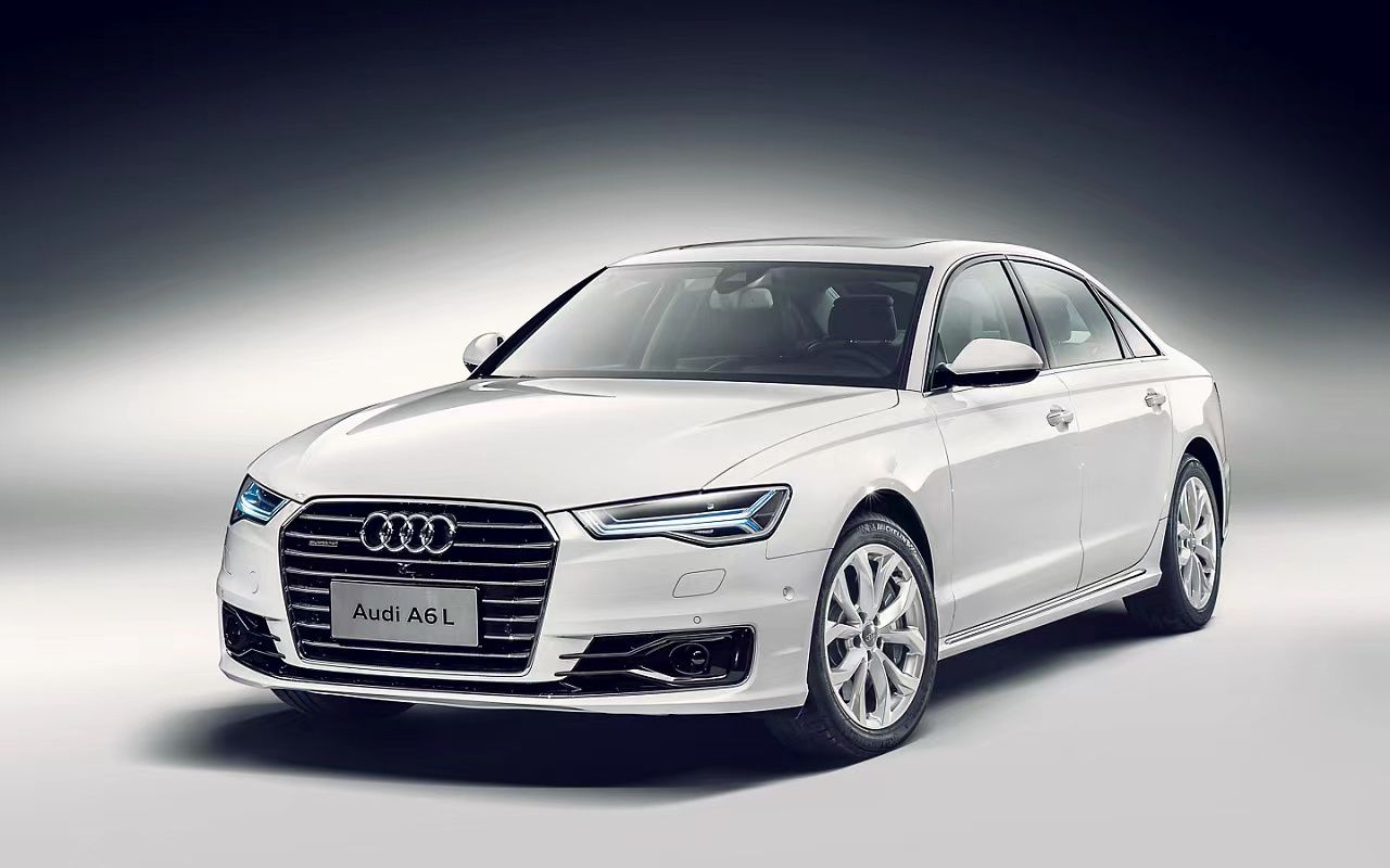 奥迪c72a6l宣传画册展示